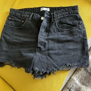Zara Shorts